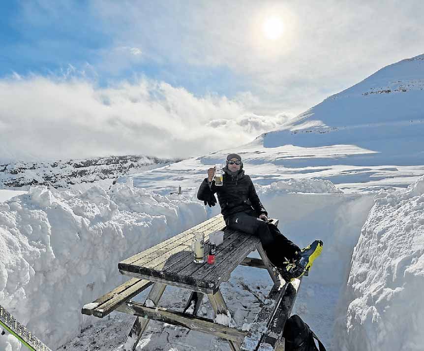 Nieve en el refugio de Góriz